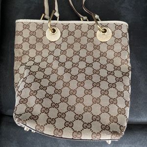 Gucci handbag